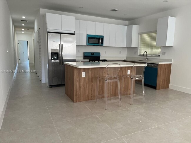 Photo - 119 NW 5th Ave House