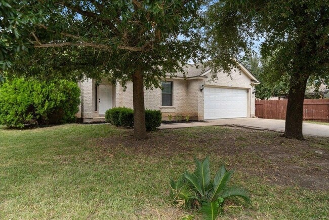 Building Photo - 708 Yosemite Trail