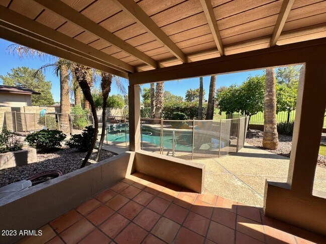 Foto del edificio - 4535 W Bluefield Ave