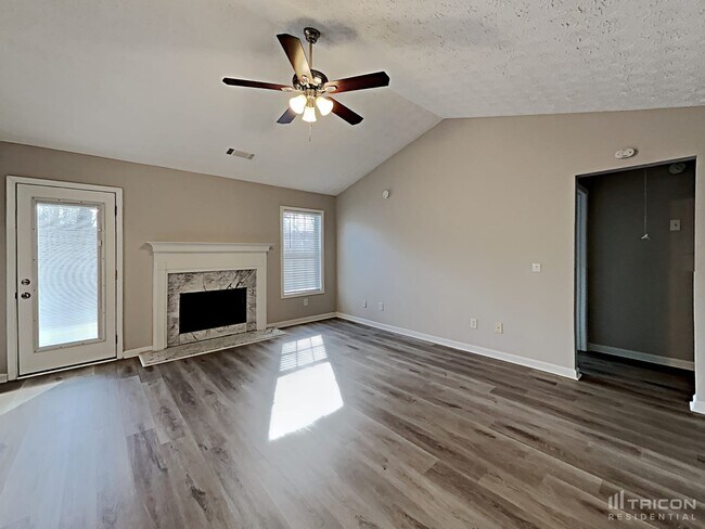 Building Photo - 190 Aspen Forest Dr