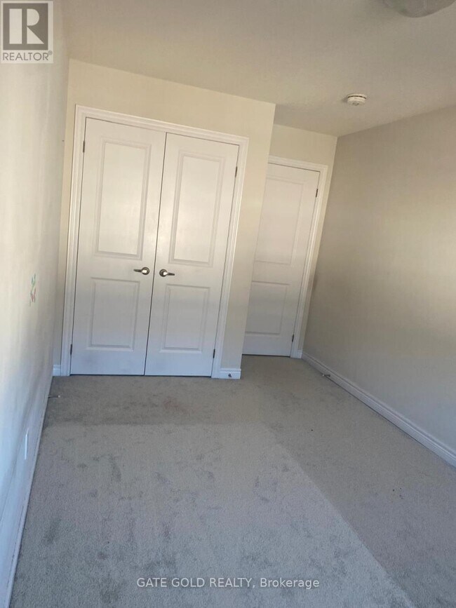 Building Photo - 28 Foothills Ln