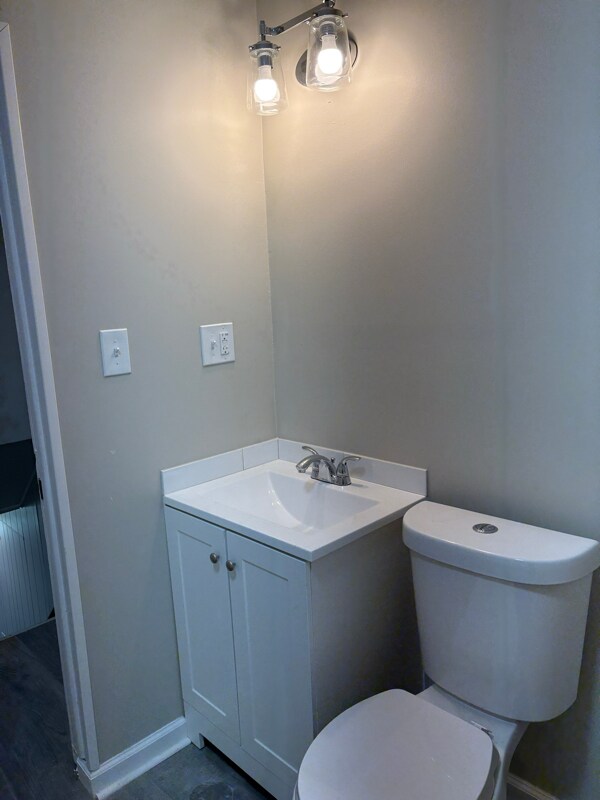 Foto del edificio - 391-393-393 Glenwood Ave