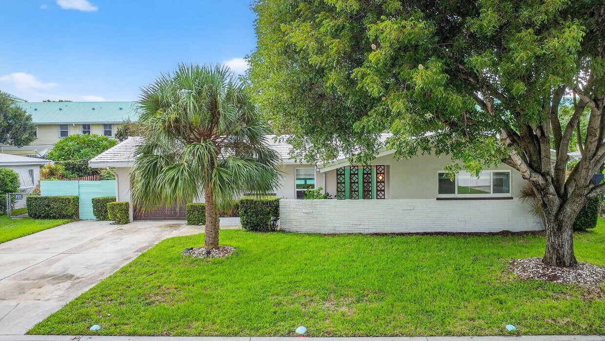 Foto principal - 113 Park Ln E