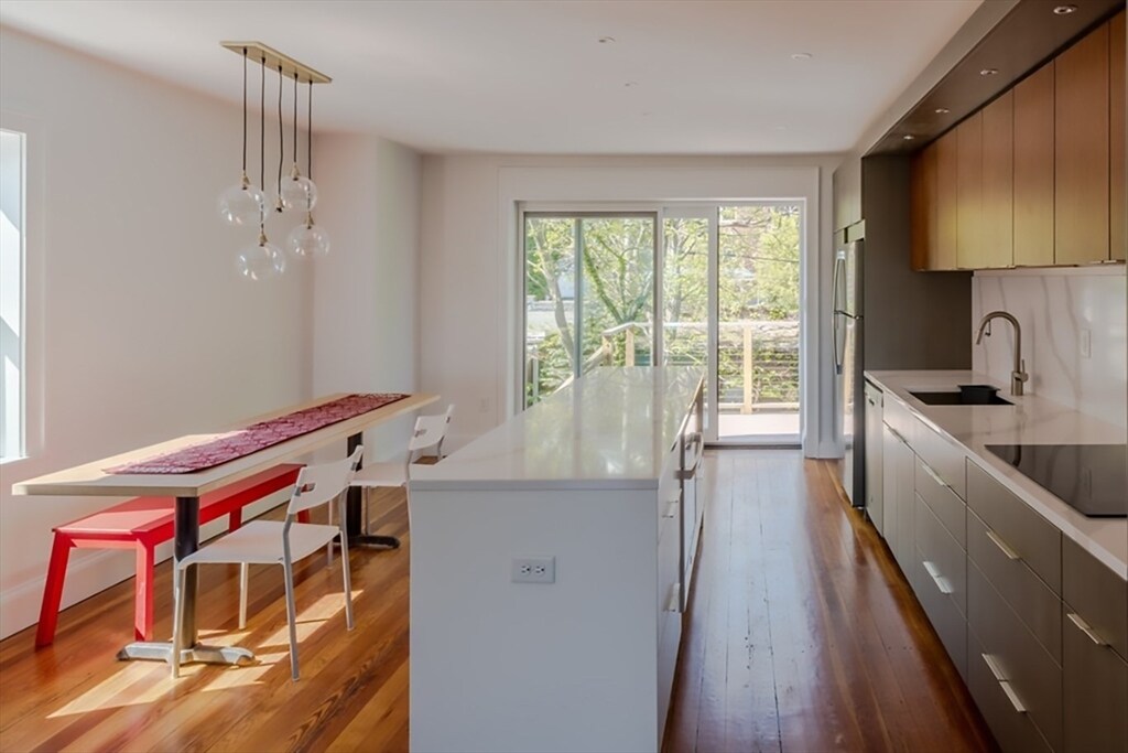 Foto principal - 15 Colbourne Cres