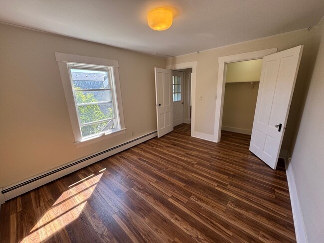Interior Photo - 15 Bay Road