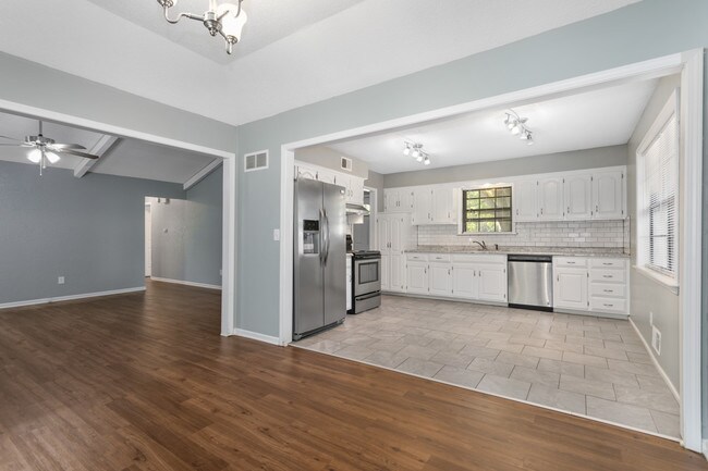 Foto del edificio - 3513 NE Stanton St