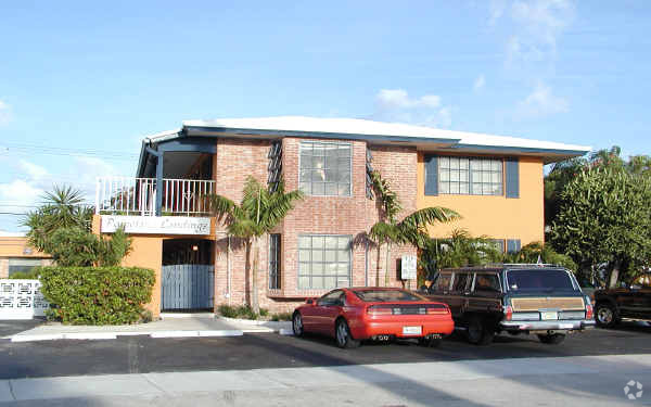 Exterior - Poinciana Landings Apartments