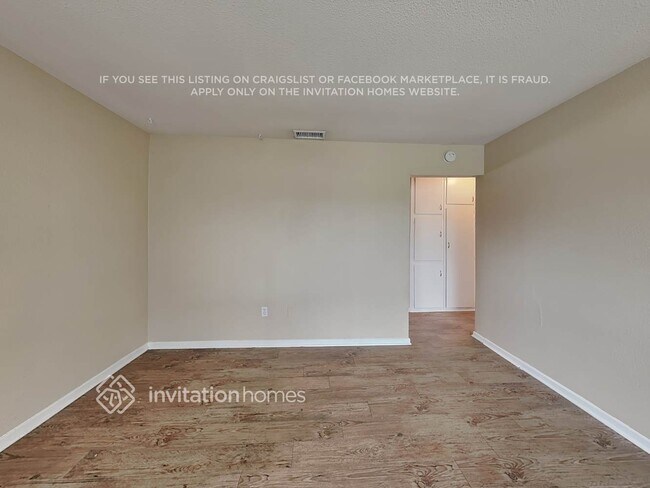 Foto del edificio - 27198 Norwood St