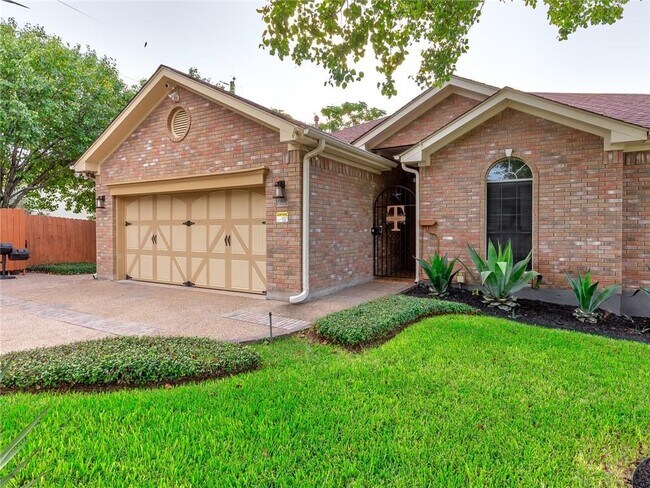 Building Photo - 1900 Red Rock Dr
