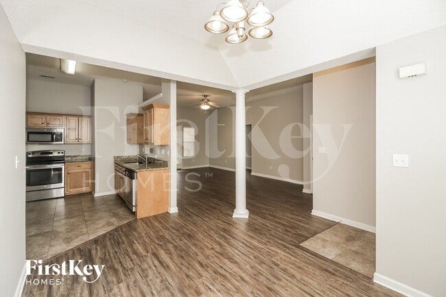 Building Photo - 978 Parham Drive