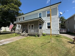 Building Photo - 89 N Main St