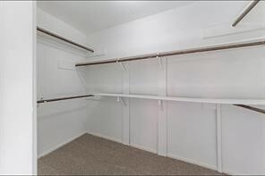 Building Photo - 2135 Collingsfield Dr