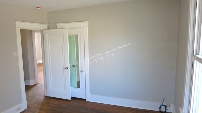 Foto del edificio - 220 Greydon Ave