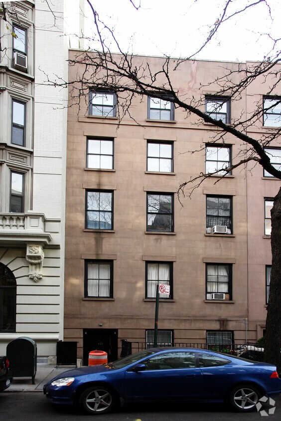 Foto del edificio - 173 Columbia Heights