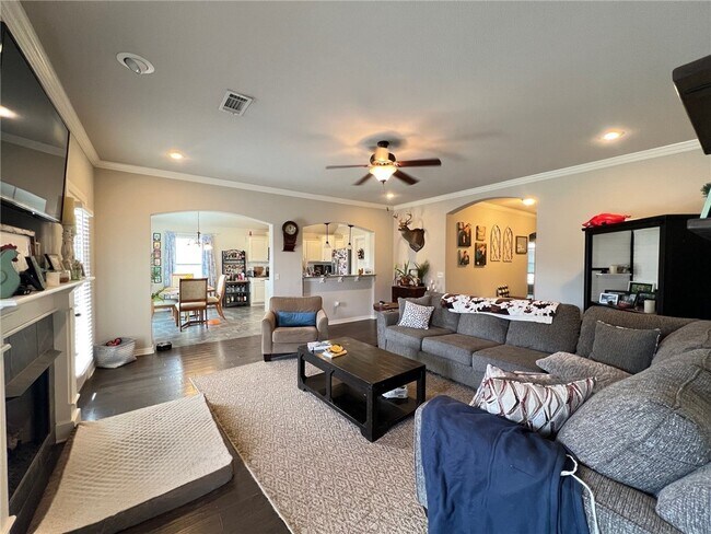 Foto del edificio - 3697 Serenity St