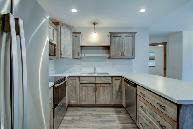 Building Photo - 1147 Juniper Pl