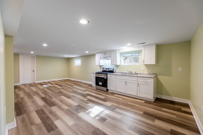 Foto del edificio - 4858 S Kildare Ave