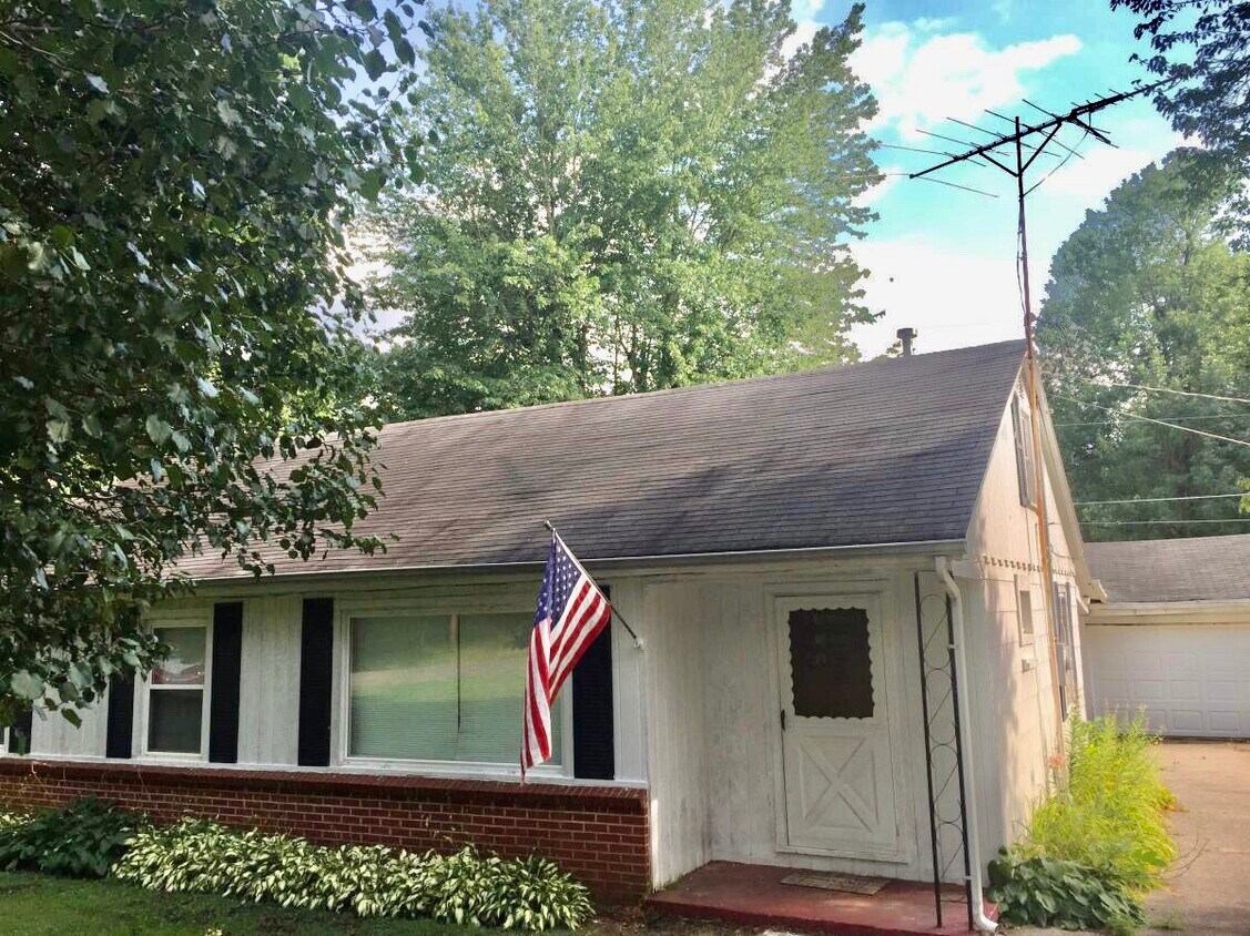 341 Bruce Ave, Paducah, KY 42001 House Rental in Paducah, KY