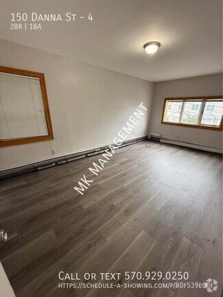 Building Photo - 150 Danna St