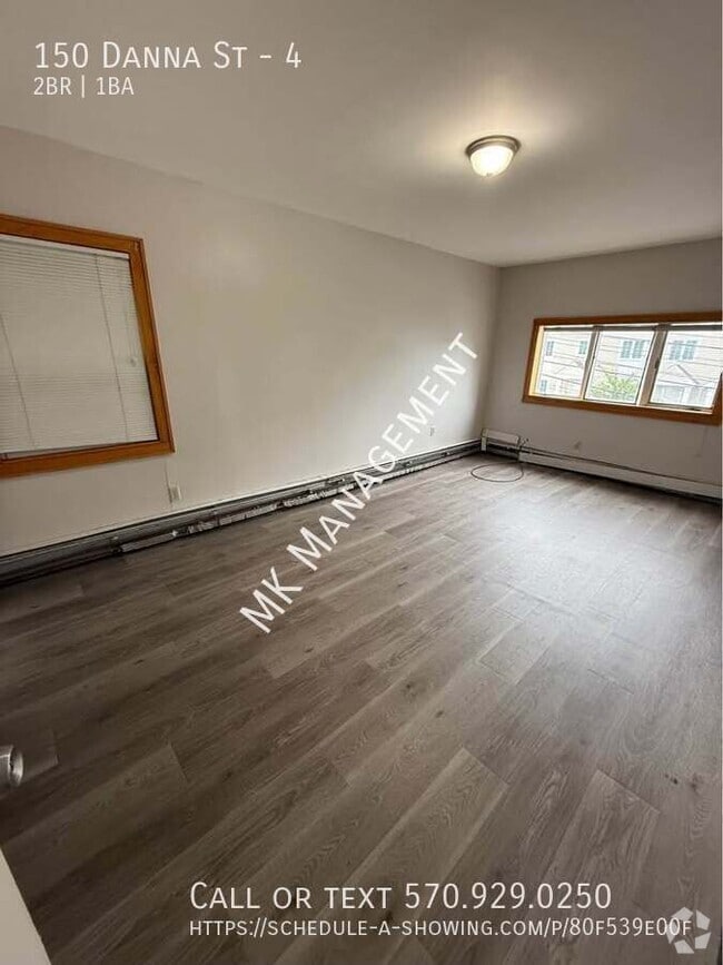 Building Photo - 150 Danna St