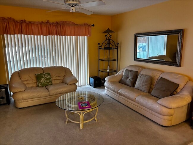 Building Photo - 2512 SE Anchorage Cove