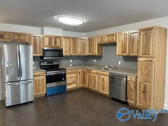 Foto del edificio - 23460 Miss Leslie Wy