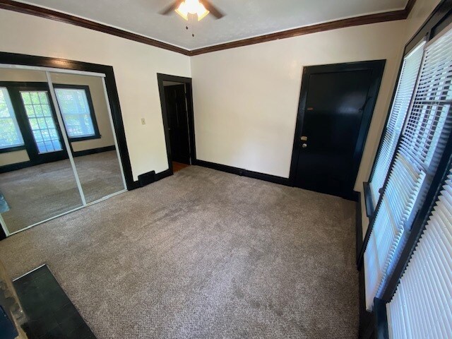 Foto del edificio - 1578 W 116th St