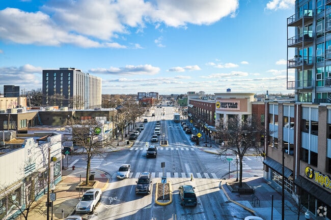 Main St in downtown Royal Oaks has plenty of shops that are close to many local homes.