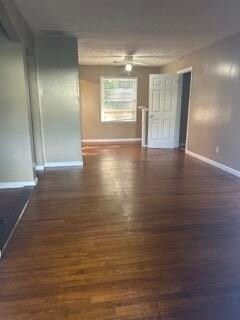 Foto del edificio - 3839 Stone Rd