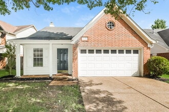 Building Photo - 1030 Nolan Ln