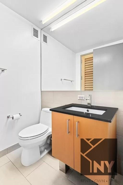 Building Photo - 2 bedroom in NEW YORK NY 10038
