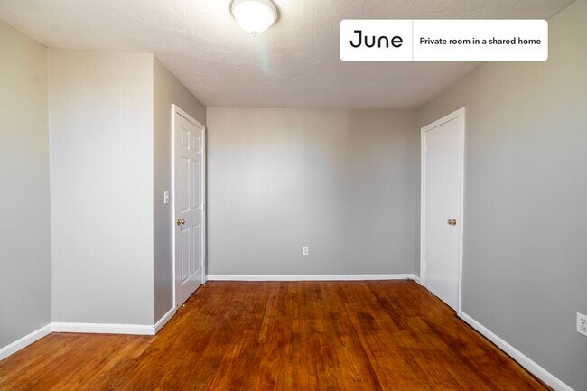 Foto del edificio - Room in Shared 4 bed/2 bath home in Newton Corner