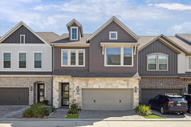 Foto del edificio - 10961 Hewitt Cliff Ln