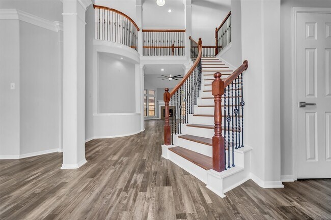 Foto del edificio - 17315 Deep Prairie Dr