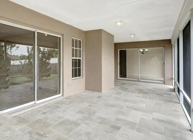 Foto del edificio - 1751 SW Southworth Terrace