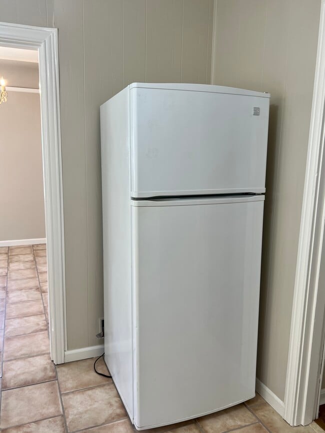 Foto del edificio - 228 E 17th St