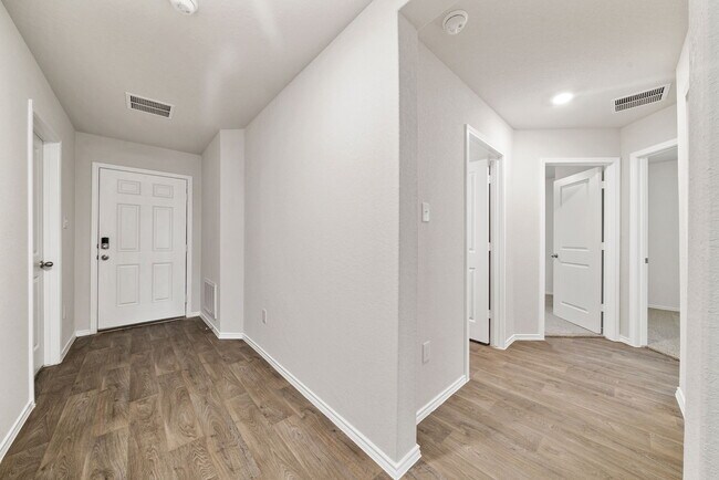 Building Photo - 2917 Wentwood Run