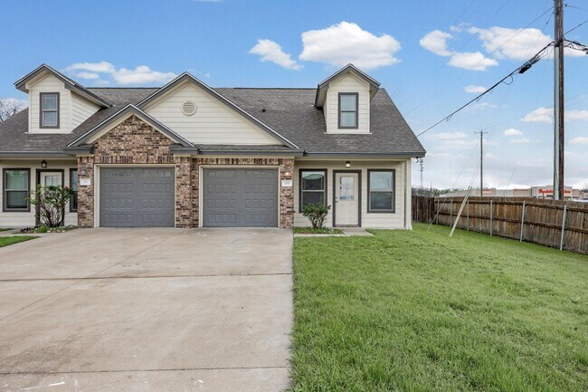 Foto del edificio - 100 Stockton Family Ct