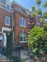 Building Photo - 32 Q St NW
