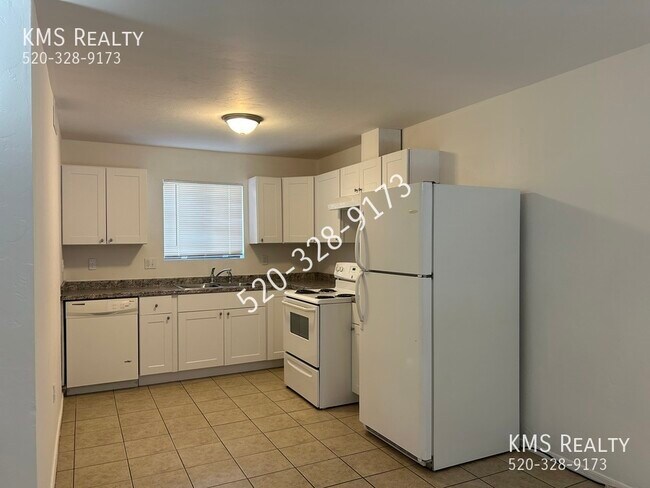 Foto del edificio - 5126 E Bellevue St