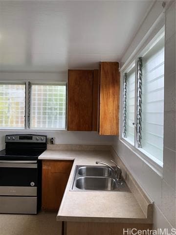 Building Photo - 2219 Kanealii Ave