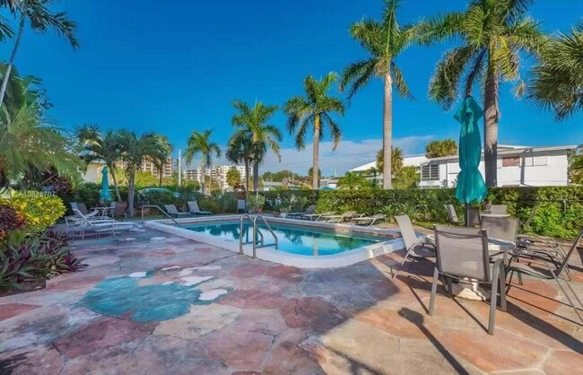 Foto del edificio - 3212 NE 12th St