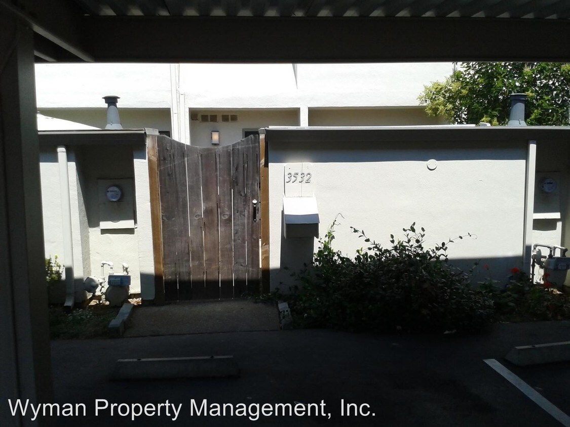 2 br, 1.5 bath House 3532 Shelter Creek House Rental in Napa, CA