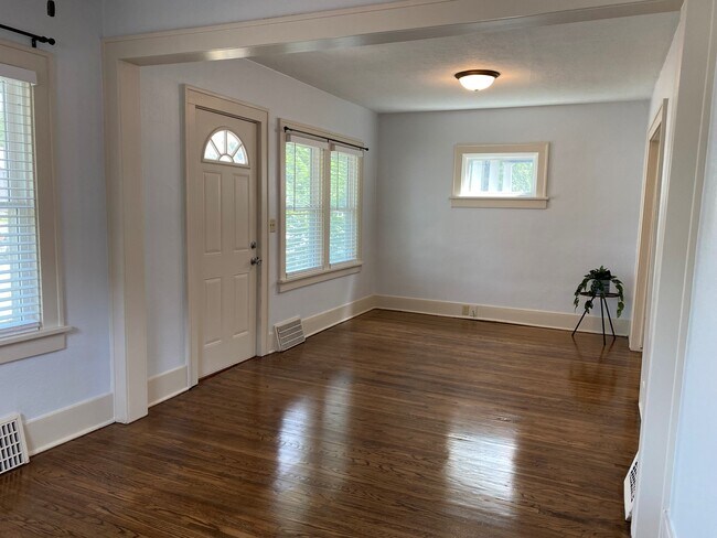 Foto del edificio - 935 N 30th St