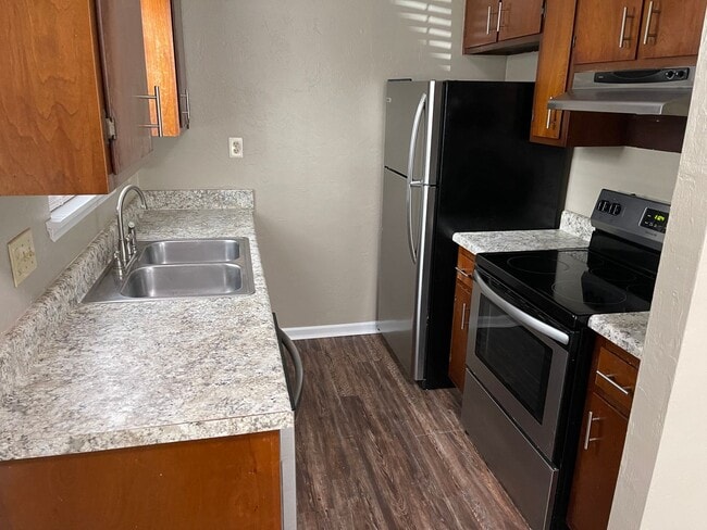 Foto del edificio - 2060 Pat's Pl