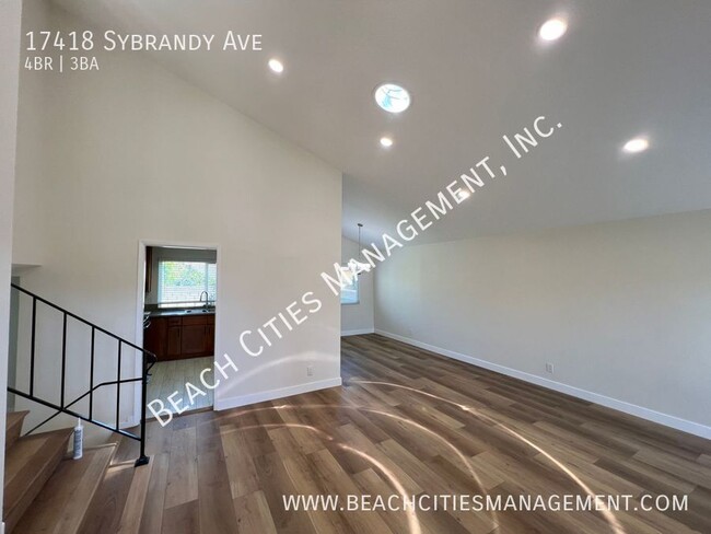 Foto del edificio - 17418 Sybrandy Ave