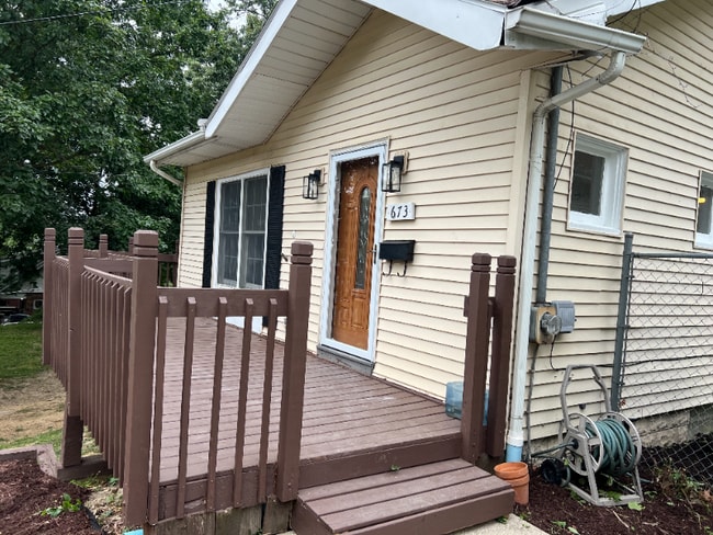 Building Photo - 673 Harrison Ave