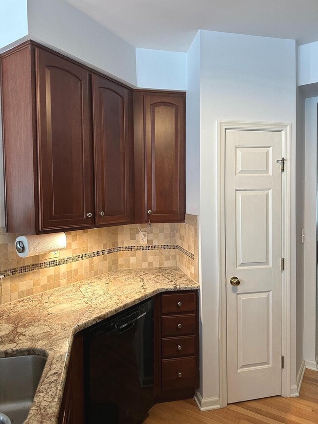 Building Photo - 209 Turnbridge Ct