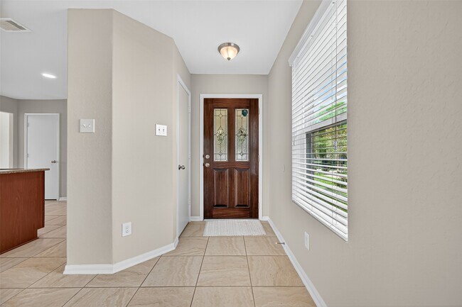 Building Photo - 20123 Windy Stone Dr