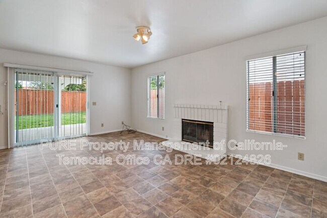 Building Photo - 42355 Maskuaz Ct